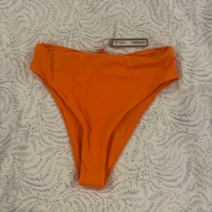 Skims mid rise bottoms nwt